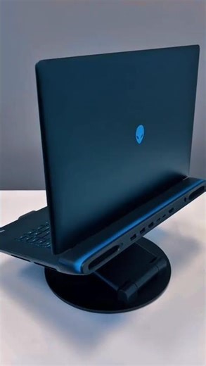 Experience OLED Gaming on a Laptop | Alienware Area‑51