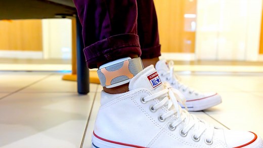 CES 2024: AI wearable Apollo Neuro uses 'good vibes' to cure my social anxiety