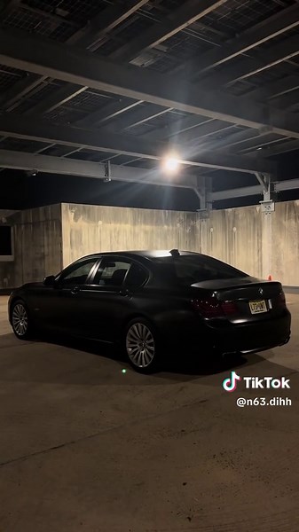 Luxury BMW 750i: Explore the N63 Engine Power