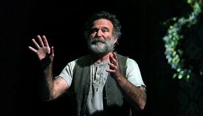 Robin Williams, Oscar-Winning Comedian, Dies at 63