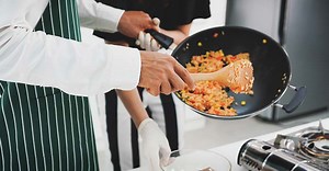 13 Best Cooking YouTube Channels to Learn Vital Cooking Skills