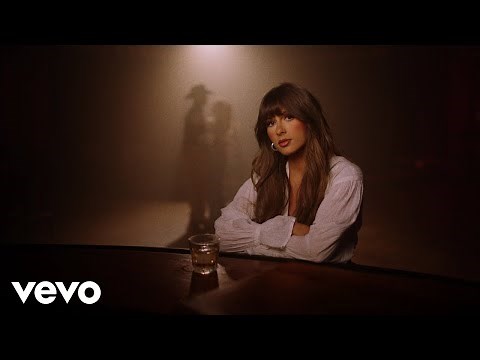 Ella Langley - Choosin' Texas (Official Lyric Video)