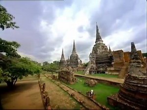 Experience the magical & mysterious underwaters of Phuket. Amongst the fishes, be a fish! With Expedia India, book your rooms and get up to 60 % discount on all your hotel bookings. For more information, visit https://goo.gl/2njUdD! #TravelWithExpedia #Thailand # | Expedia