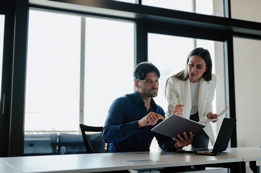 What Is a Service Desk? | IBM