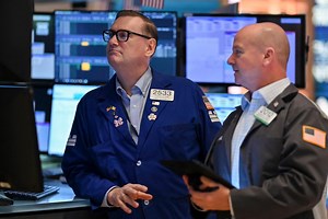 Stock market today: Nasdaq notches 6th day of gains as Nvidia, chips lead tech rally