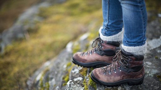 Data collection and sampling - Introduction to fieldwork - AQA - GCSE Geography Revision - AQA - BBC Bitesize