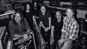 Foo Fighters share "Asking for a Friend," announce 2026 tour with QOTSA, Mannequin Pussy & Gouge Away