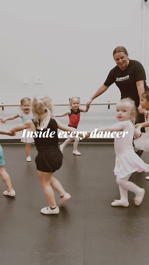 Inside every dancer there’s a beginner that fell in love…✨ #clubdancestudio #danceclass