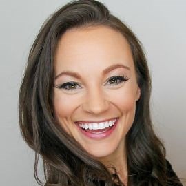 Emily Calandrelli | Speaking Fee | Booking Agent