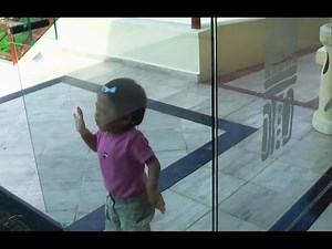 Kids vs. Glass Doors Fails [NEW]