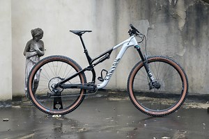 Canyon Neuron First Look: A Very Rejigged Trail Bike