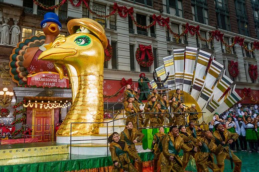 NBC's Thanksgiving Live Event Schedule 2025: See the Lineup of Shows & Specials