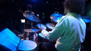 Happy 57th Birthday to saxophonist and composer Ravi Coltrane! The second of three sons born to John and Alice Coltrane, Ravi has forged his own path as a major creative force in jazz, leading six albums and working with an impressive roster of greats including Steve Coleman, Elvin Jones, Terence Blanchard, Flying Lotus, Ralph Alessi, Pharoah Sanders, Wallace Roney, Brandee Younger, and a superb trio with bassist Matthew Garrison (son of John Coltrane bassist Jimmy Garrison) and drumming icon Ja