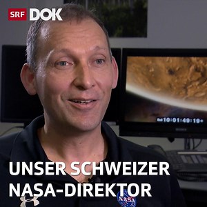 «Mein Seklehrer riet mir vom Gymnasium ab, weil ich zu wenig intelligent sei», sagt Thomas Zurbuchen, Forschungsdirektor der amerikanischen Raumfahrtbehörde Nasa. Der Sohn eines Berner Predigers aus Heiligenschwendi schickt heute Satelliten ins All und sucht nach den Ursprüngen des Lebens.#srfdok | SRF Schweizer Radio und Fernsehen