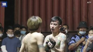 Amateur fighters punch it out at underground fight club in Bangkok