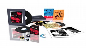 After the sold-out first edition, Blue Note Review returns with Volume Two: Spirit & Time. The limited-edition, luxury music experience is exclusive to members and features an audiophile 2-LP compilation of Blue Note’s artists and friends reinterpreting drummer Tony William’s greatest songs. The set also includes a CD version of the compilation, 2 exclusive Blue Note vinyl reissues, 2 print quality never-before-released Francis Wolff lithographs, an Anti-Static vinyl cleaning brush, and a set of