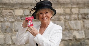 Sue Barker: Husband, Cotswold home, net worth and BBC salary