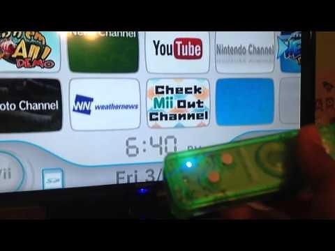 FIX UR WII REMOTE IF LIGHTS BLINK BUT WONT TURN ON.