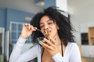 Thrive In 2025: 9 Popular Diets To Try In The New Year For A Healthier You