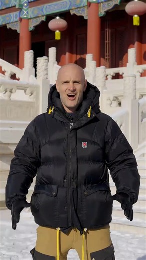 Ed Stafford wishes you a holiday season full of adventure! #DiscoveryChannelAfrica | Discovery Channel Africa