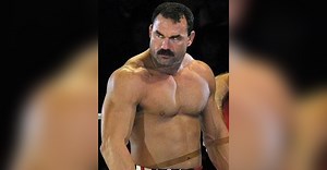 Don Frye talks about his state of being homeless and multiple suicide attempts