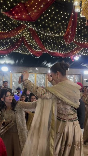 فيديوهات أنشأها babur (@babur3670) باستخدام original sound - babur