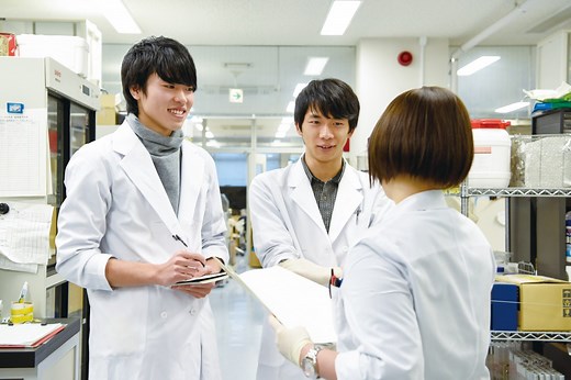 就職直結するインターンシップ | 東京バイオテクノロジー専門学校