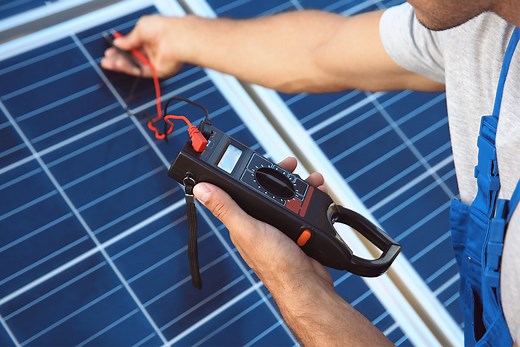 How to Test a Solar Panel: A Complete Guide