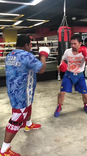 Throwback to PACQUIAO training camp. 👊🏼🥊