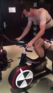 Getting the work in this week on and off the court, looking forward to getting back out the dirt for my first match in Barcelona! 💪🚴🔥 | Andy Murray