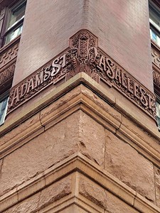 32 Most Famous Buildings in Chicago