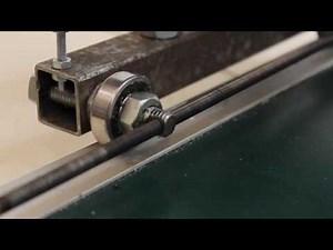 Homemade CNC machine with materials from a DIY simple tools