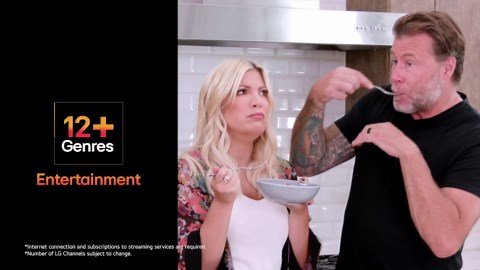 LG 42-Inch Class OLED evo C4 Series Smart TV 4K Processor Flat Screen with Magic Remote AI-Powered with Alexa Built-in (OLED42C4PUA, 2024)