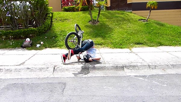 Extreme Sport Fails - Epic Compilation of Hilarious Mishaps