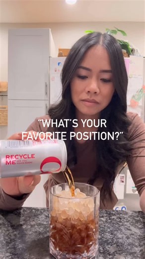 Michelle Tonya | 39 yo Divorced Single Mom of 3 on Instagram: "Downloaded @bumble. Wanted to throw up immediately while creating a profile. Went into it a different version of myself- and I liked her. Stayed a week. Learned a lot. Logged off. Disappointed? Maybe. The conversations are wild 😆 Unbothered? Yup. Still open to love… just preferably delivered to my house 🛏️😌💗 . PS: guys… WHY are you posting 15 year old pictures of yourself?! . . . #singlemomof3 #dating #datingapps #single #datingw