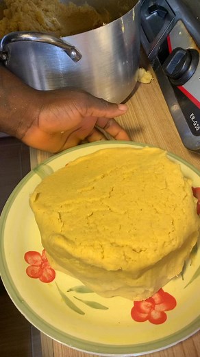 How I make my corn fufu #jaskaro #cooking #fyp | Jaskaro foodie