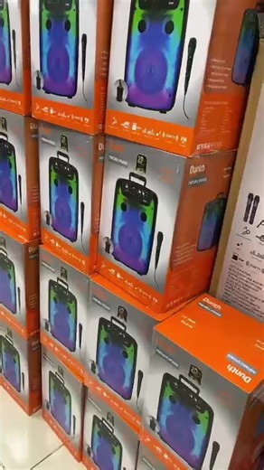 Vidéos de modern.tech (@modern.techno) avec son original - modern.tech