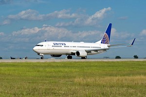 United Airlines Reviews: What to Know Before Flying