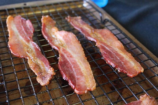 The Easiest, No-Mess Way to Cook Bacon