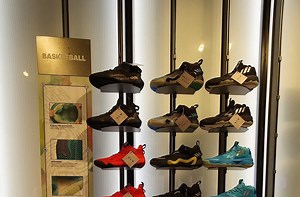 7 Best Lightweight Basketball Shoes [2026]