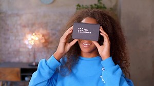 Spend time with your children and increase their desire to learn! 👨‍🎓Enjoy chemistry sets for the whole family with free shipping to your home! 🎁 | MEL Science