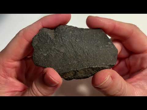 Classifying igneous rocks | Describing composition and texture