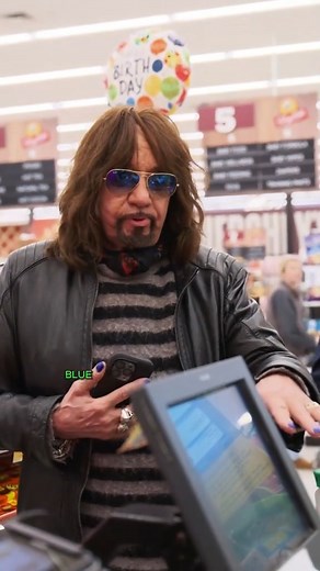 Shopping with the Frehleys, its an experience! 🛒 #acefrehley #shoppingtime #supermarket | Ace Frehley