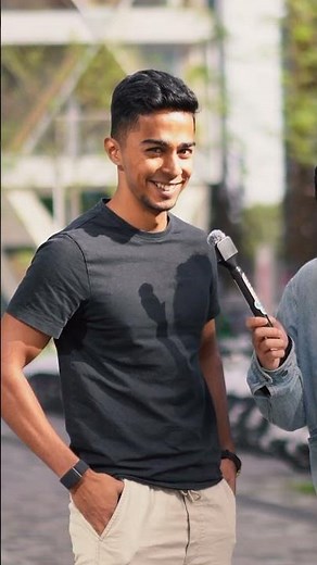 The only way to travel is organised 📕 #streetinterview #travelstory#travelmemories #cultureshock