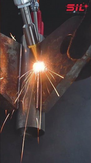 Revolutionizing Welding: Handheld Laser Welding Machine in Action |SILASERS|