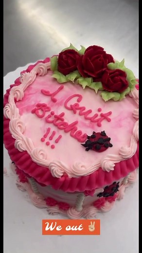 Cake Decorating at Sam's Club