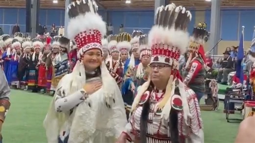 Lily Gladstone honored with stand-up headdress from Blackfeet Reservation