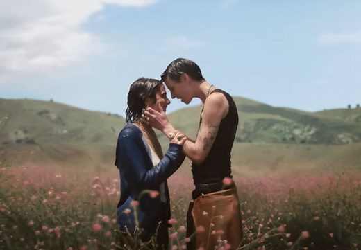 Tinder: It Starts with a Swipe • Ads of the World™ | Part of The Clio Network