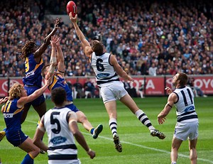 Australian Rules Football: An Introduction - Insider Guides