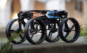 Neuartiger Roboter „M4“ kann selbstständig zwischen Fahren, Fliegen und mehr entscheiden